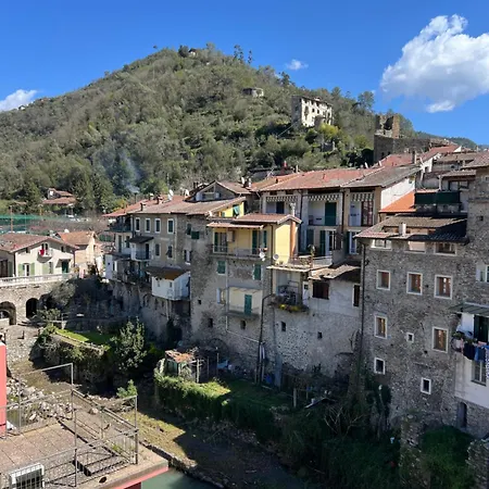 Lägenhet Da Ale E De Isolabona