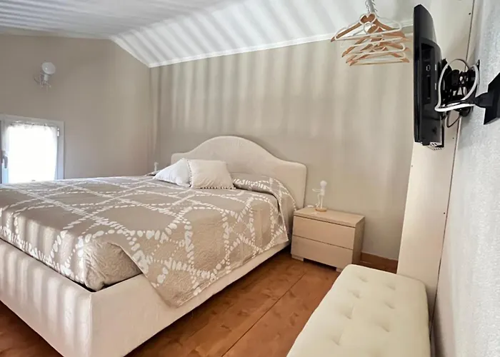 Da Ale E De * Isolabona